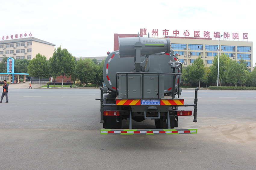 東風天錦16方抑塵車